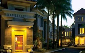The Acacia Anyer
